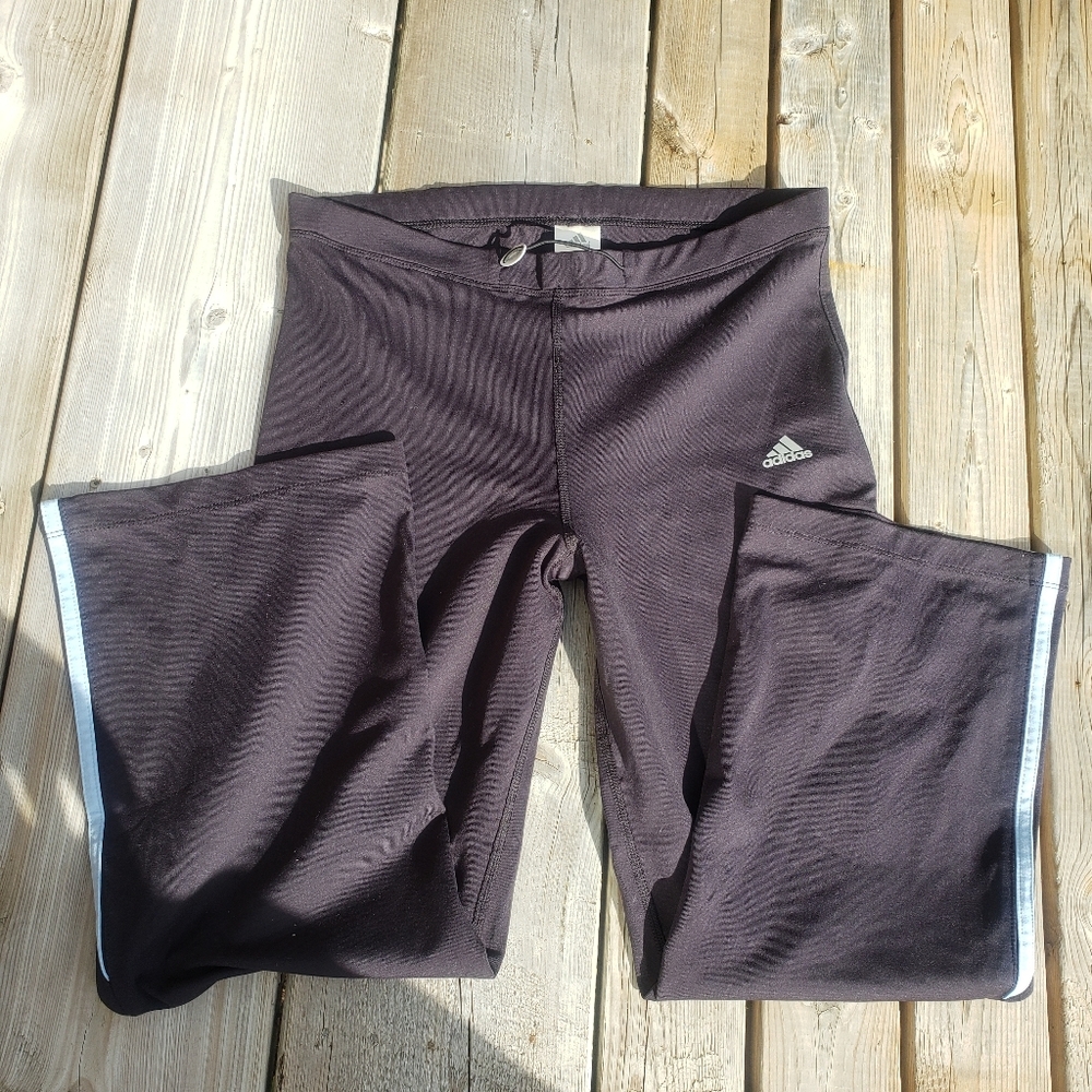 Adidas Cropped Gray Leggings Large (29x24) Baggy Athletic Gym Wear